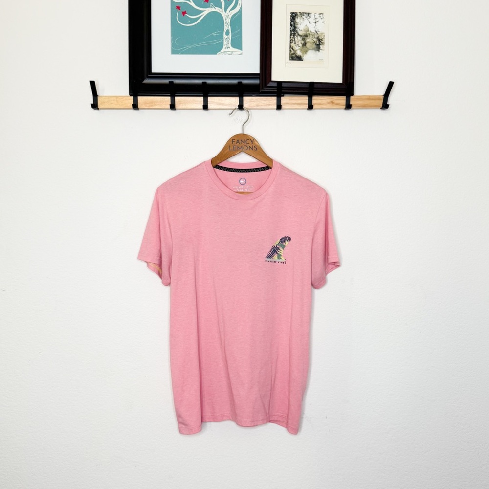 Vineyard Vines Pink Dunes Tee Whale Graphic T-Shirt | Size M